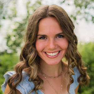 Meet your Posher, Hailey